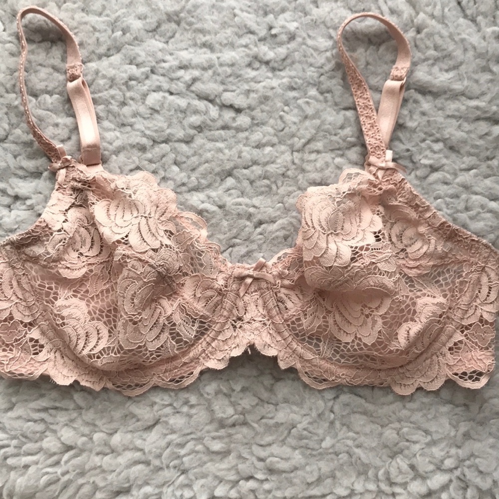 Lace bra